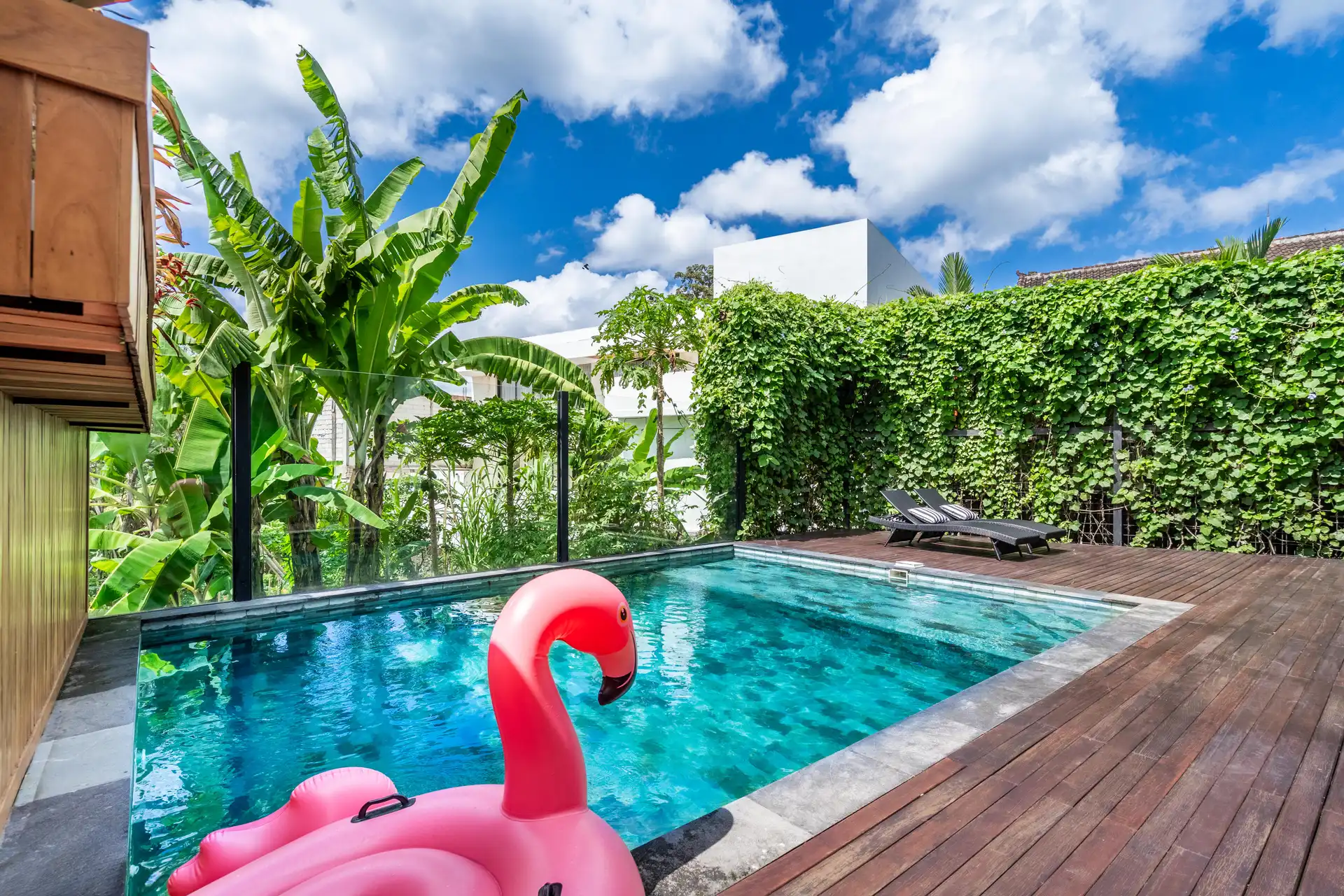 Serenity Villas complex image