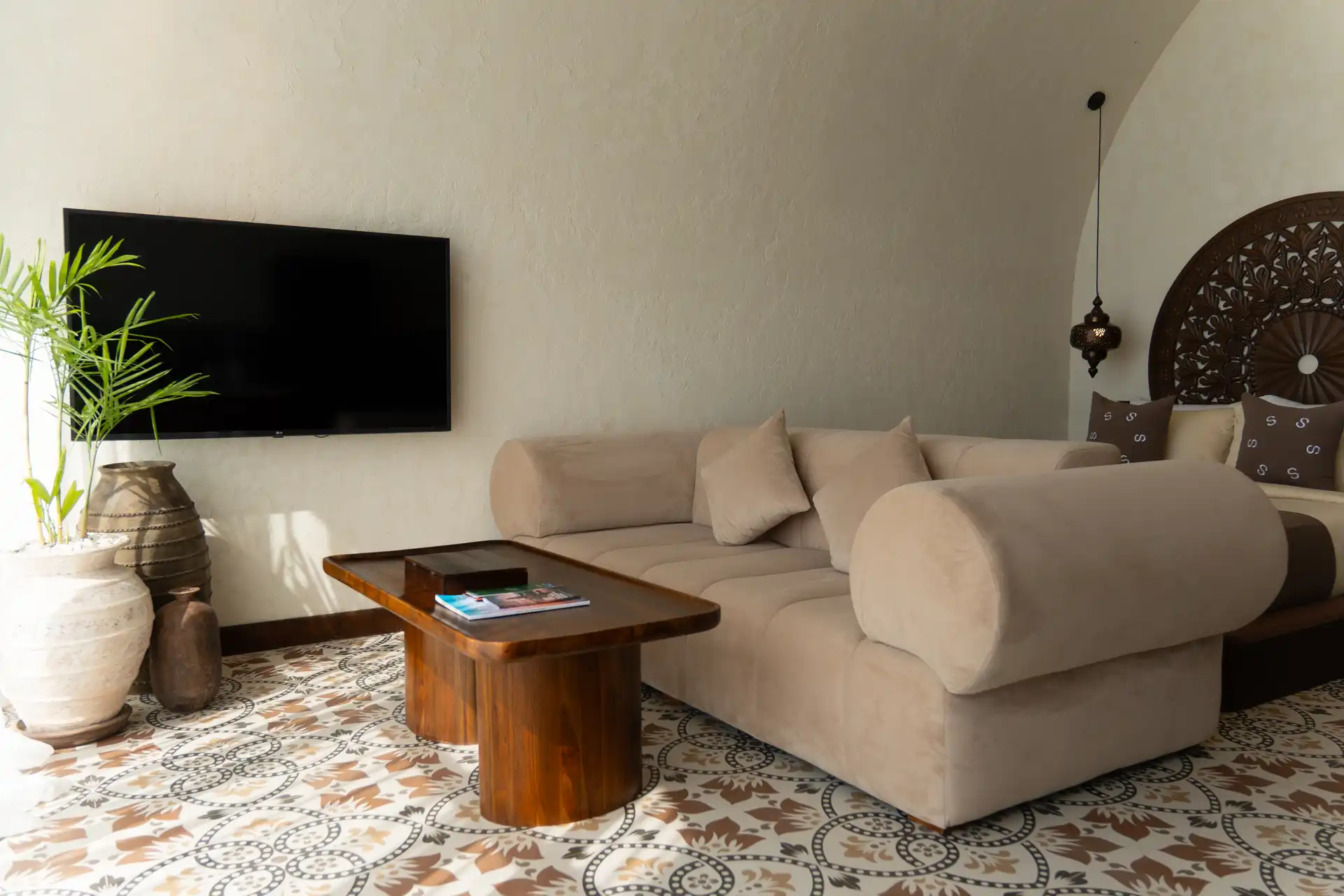 Studio property image